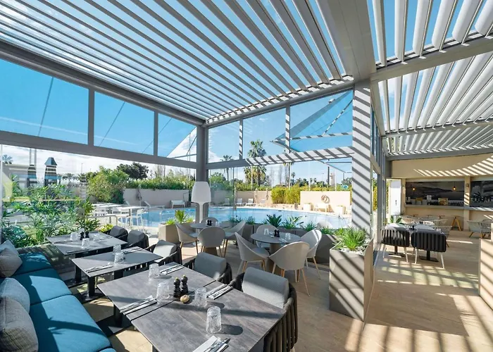 Radisson Nice AirportAirport Hotel